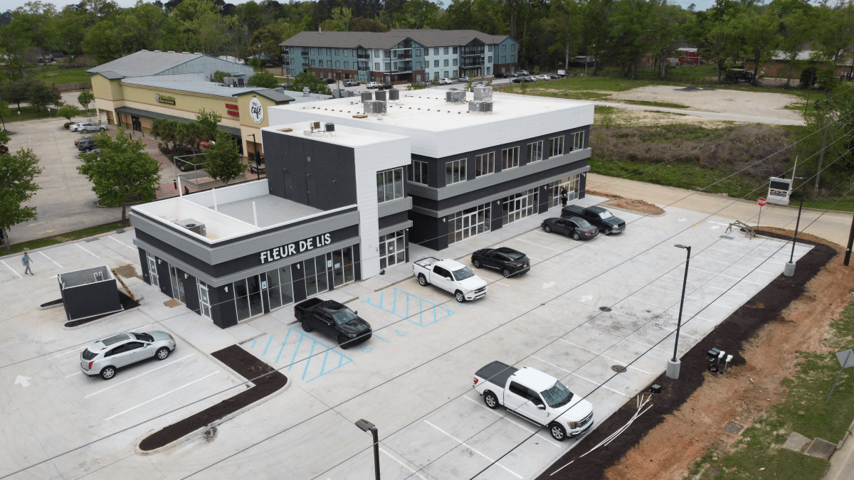 Fleur de Lis Center Justin Langlois, CCIM Stirling Investment Advisors